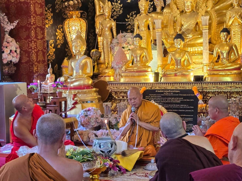 คณะสงฆ์อำเภอแม่สรวย ร่วมลงสังฆกรรมในวันมหาปวารณาออกพรรษา ณ วัดแสงแก้วโพธิญาณ