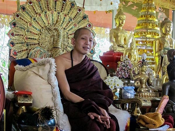 การปฏิบัติธรรมและกิจนิมนต์