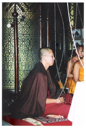 การปฏิบัติธรรมเจริญภาวนา